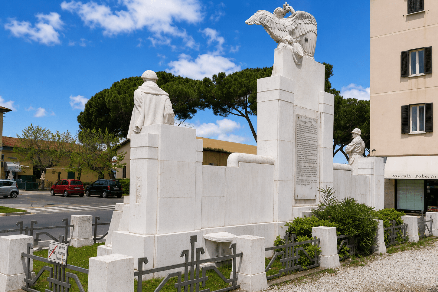 Monumento ai Caduti di Cecina